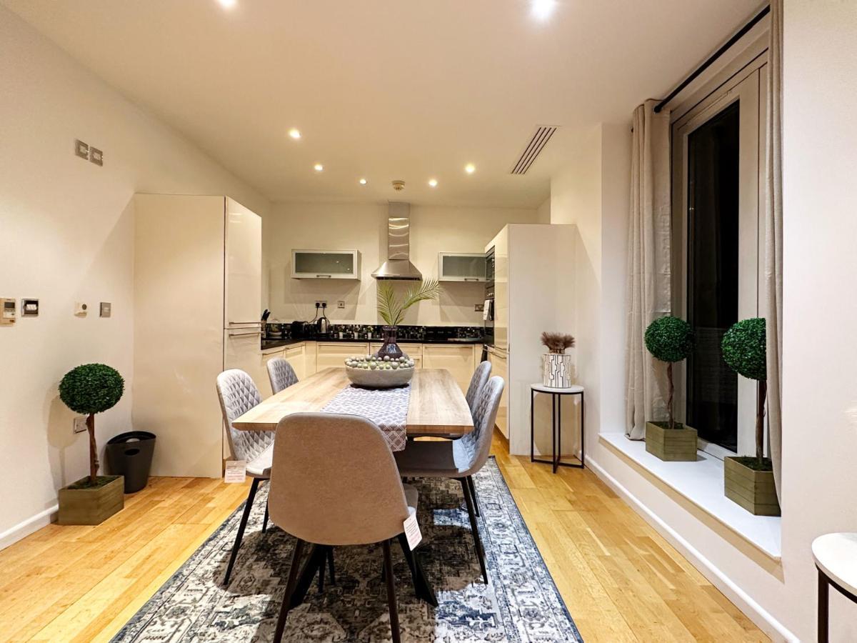 Stylish Apartment In Canary Wharf Лондон Экстерьер фото