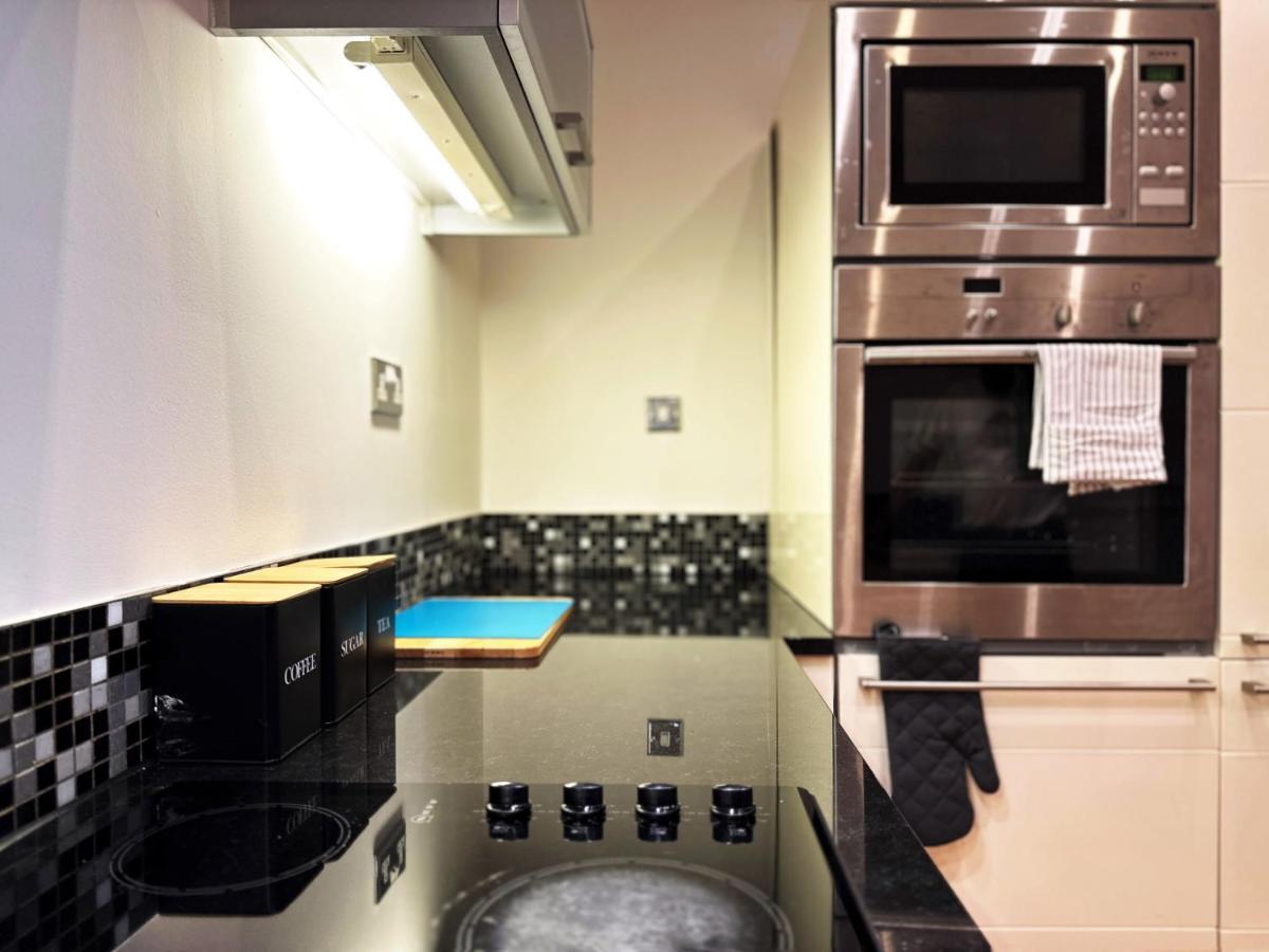 Stylish Apartment In Canary Wharf Лондон Экстерьер фото